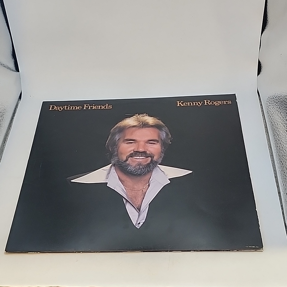 Vintage 1977 Kenny Rogers "Daytime Friends" United Artists UAS 30119 Vinyl